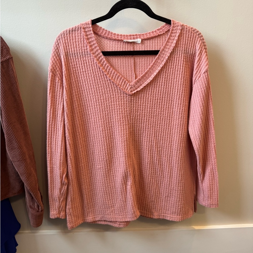 Pink vneck long sleeve top